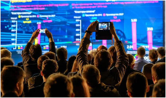 Want to Organize a Private Party Along With Live Events?